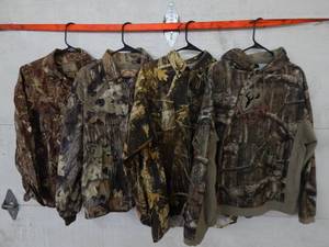 Camo Hunting Clothes Size L-XL