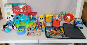 LOT OF TOYS DISNEY MICKEY MOUSE TONKA TRUCKS SORTING TOYS CARS TRUCKS