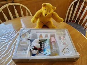 lot 69 image: Baby Items