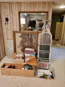 lot 120 image: Large Collection Of Household Items