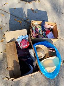 lot 149 image: Collection Of Hats, Purses, Scarves, And More