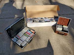 lot 158 image: Collection Of CDs, Cassettes, 8-Tracks