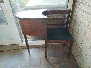 lot 134 image: Old Telephone Table