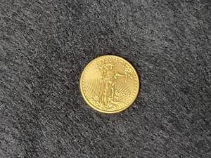 110 oz 2017 $5 Gold American Eagle