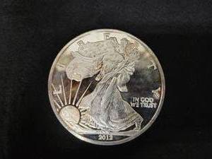 4 oz Fine Silver American Eagle Round - 3.5 Diameter