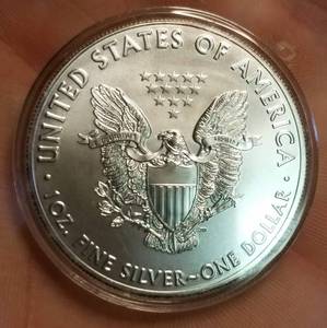 2017 AMERICAN SILVER EAGLE 1 TROY OZ .999 FINE SILVER IN AIRTITE