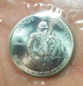 1982 US SILVER HALF DOLLAR COMMEMORATIVE GEORGE WASHINGTON