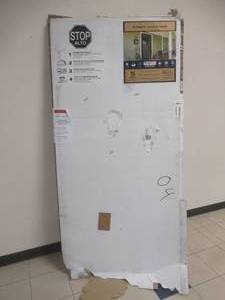 lot 145 image: MeshTec Ultimate Screen Door in Bronze, 36 x 80, 5V0002EL0BZ00B - In nice condition