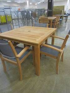 lot 528 image: Three Birds 5 Piece Dining Set in Teak (NICE CONDITION)