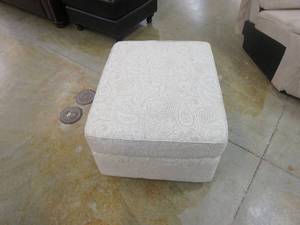lot 537 image: Birch Lane Paisley Ottoman with Wheels (NICE CONDITION)