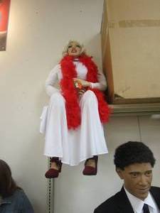 lot 598 image: Sitting Marilyn Monroe Mannequin in Box