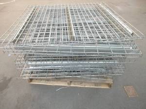 lot 358 image: Pallet of Wire Rack Decking, Mostly Waterfall, 43 x 46 In nice condition.