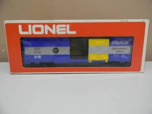 lot 13 image: LIONEL - MISSOURI PACIFIC BOX CAR 6-9724 - IN ORIGINAL BOX - NICE - GREAT PIECE - SEE PICTURES