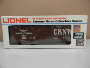 lot 24 image: LIONEL FAMOUS NAME COLLECTORS SERIES - CHICAGO & NORTH WESTERN BOX CAR 6-9786 - IN ORIGINAL BOX - NICE - GREAT PIECE - SEE PICTURES