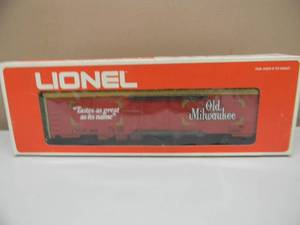 lot 44 image: LIONEL - OLD MILWAUKEE BEER BILLBOARD REEFER #6-9856 - IN ORIGINAL BOX - NICE - FANTASTIC PIECE - SEE PICTURES
