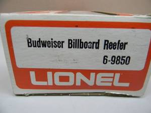 lot 47 image: LIONEL - BUDWEISER BEER BILLBOARD REEFER #6-9850 - IN ORIGINAL BOX - NICE - FANTASTIC PIECE - SEE PICTURES