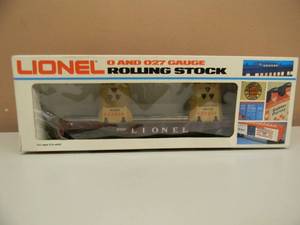 lot 51 image: LIONEL ROLLING STOCK - RADIOACTIVE WASTE CAR #6-9389 - IN ORIGINAL BOX - NICE - FANTASTIC PIECE - SEE PICTURES
