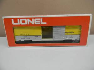 lot 60 image: LIONEL - D & RGW BOX CAR #6-9739 - IN ORIGINAL BOX - NICE - FANTASTIC PIECE - SEE PICTURES
