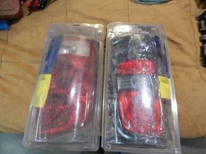 lot 7 image: 2-New Dodge Tailights 1994-2001 Passenger Side, 2003-2006 Drivers Side