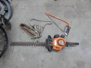 lot 20 image: Stihl HS45 Pulls Over With Compression, Tree Harness & Bow Saw