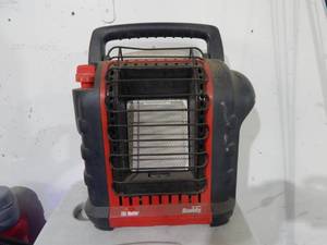 lot 29 image: Mr. Buddy Heater