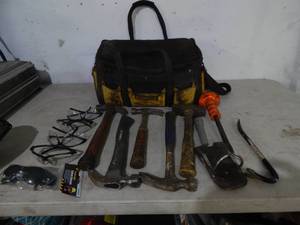 lot 46 image: Tool Bag With Hammers, Pry Bars & Safety Glasses