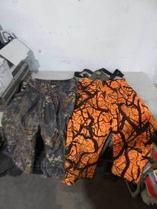lot 63 image: 2-Pair Of Cabelas Insulated Hunting Pants Size 34