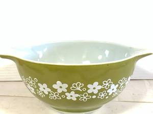 Pyrex Crazy Daisy 4421 5 Quart Bowl