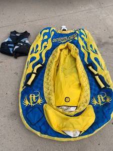 Howler Full Throttle Ski Tbue & Ladies Life Jacket