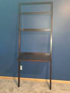 Ladder shelf