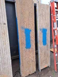 lot 60 image: Wood Scaffolding Plank