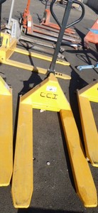 lot 7 image: Uline Scissors Lift Pallet Truck
