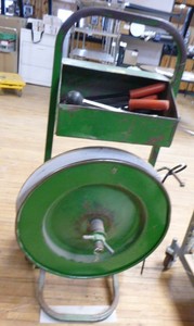 lot 34 image: Strapping Machine