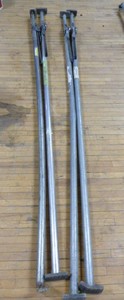 lot 44 image: 4 Load Bars