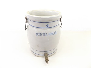 RARE&nbsp#4 Iced Tea Cooler Crock with Handles in EXCELLENT CONDITION