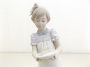 Lladro Matte Happy Birthday #5429