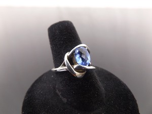 .925 Sterling Silver Pineapple Cut Topaz Crystal Ring Size 7
