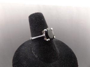 .925 Sterling Silver Deep Red Garnet Ring Size 7.5
