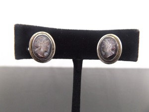 .925 Sterling Silver Carved Shell Cameo Screw Back Earrings