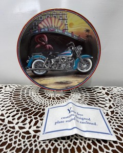 lot 15 image: Easyriders Plate