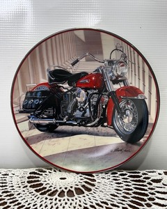 lot 14 image: Harley Davidson Plate
