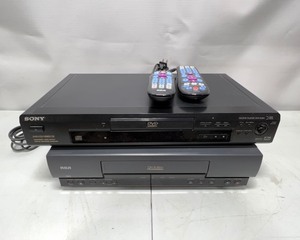 lot 333 image: Movie Players