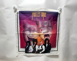 lot 376 image: Motley Crue Linen