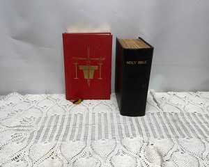 lot 43 image: Antique Bible