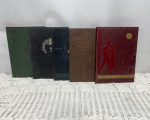 lot 45 image: Mankato Minnesota 1930-1934 Yearbooks