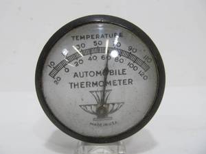 lot 39 image: Original Vintage 1920s era Automobile Thermometer