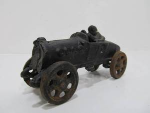 lot 47 image: Small Cast Iron Toy Race Car