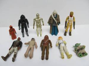 Lot of 9 Original 1970s-80s Kenner STAR WARS Action Figures