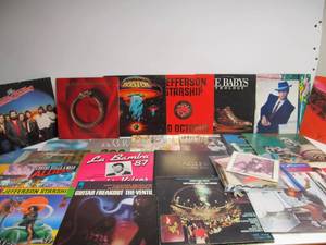 lot 194 image: Lot of Vintage Vinyl Records