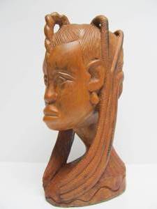 lot 115 image: Nicely Carved Vintage African Wood Head Bust